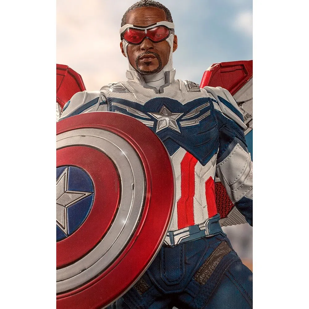 Estátua Captain America Sam Wilson (Complete) - The Falcon and the Winter Soldier - Legacy Replica 1/4 - Iron Studios