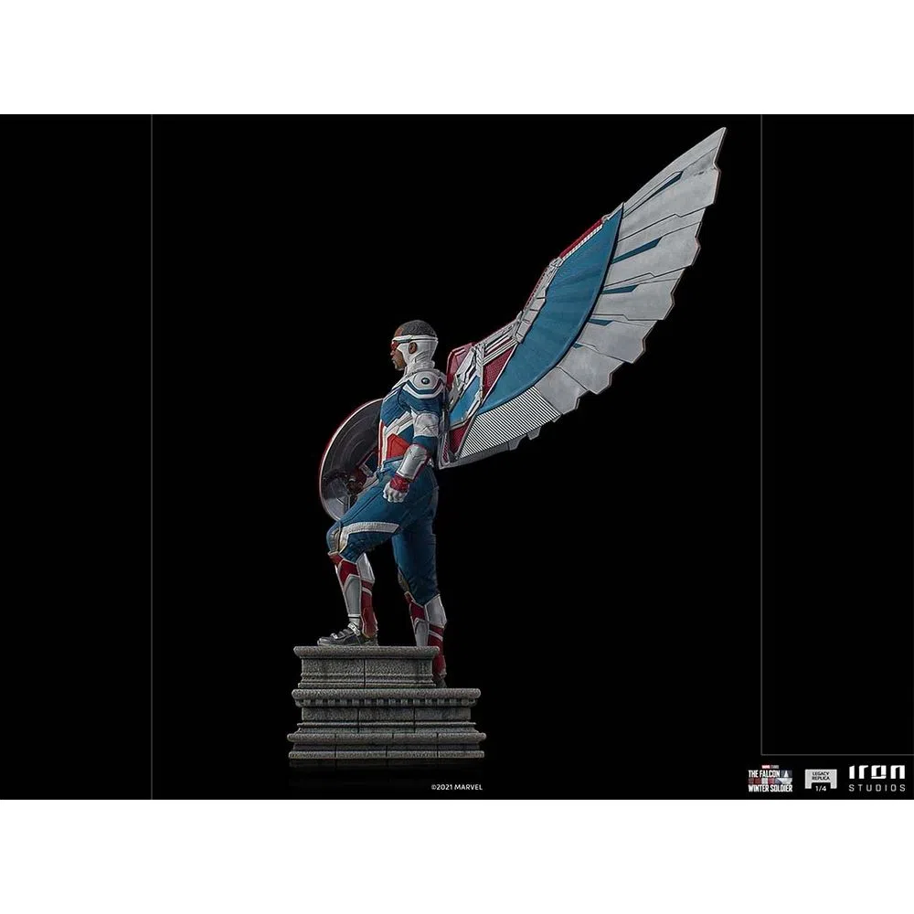 Estátua Captain America Sam Wilson (Complete) - The Falcon and the Winter Soldier - Legacy Replica 1/4 - Iron Studios