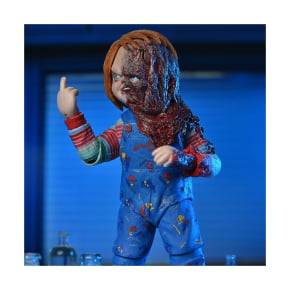 Ultimate Chucky - 7" Scale Action Figure - Chucky (TV Series) - Neca