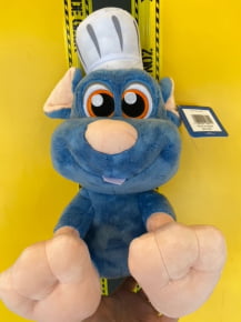 Pelúcia Remy com chapéu Oficial Disney